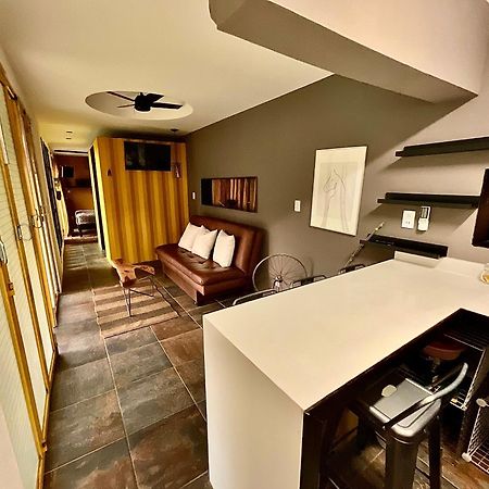 الشقق الفندقية تلاياكابانفي  Container House المظهر الخارجي الصورة